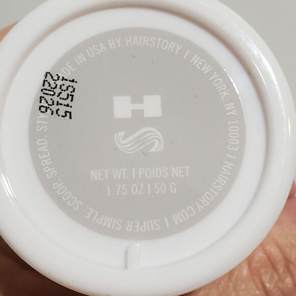 Hairstory Ultra Sleek Styling Wax for Men and Women | Flexible Non-Greasy Hold - Picture 2 of 3